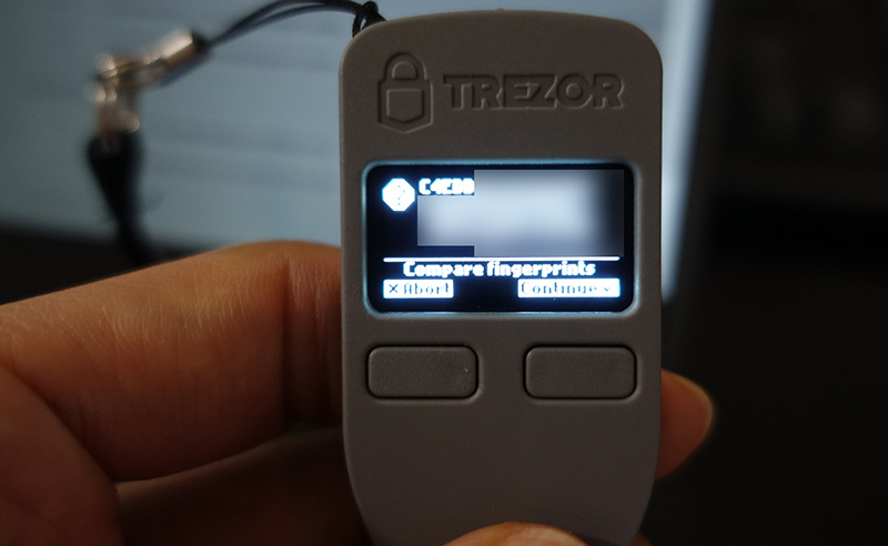 TREZOR端末の指紋コード
